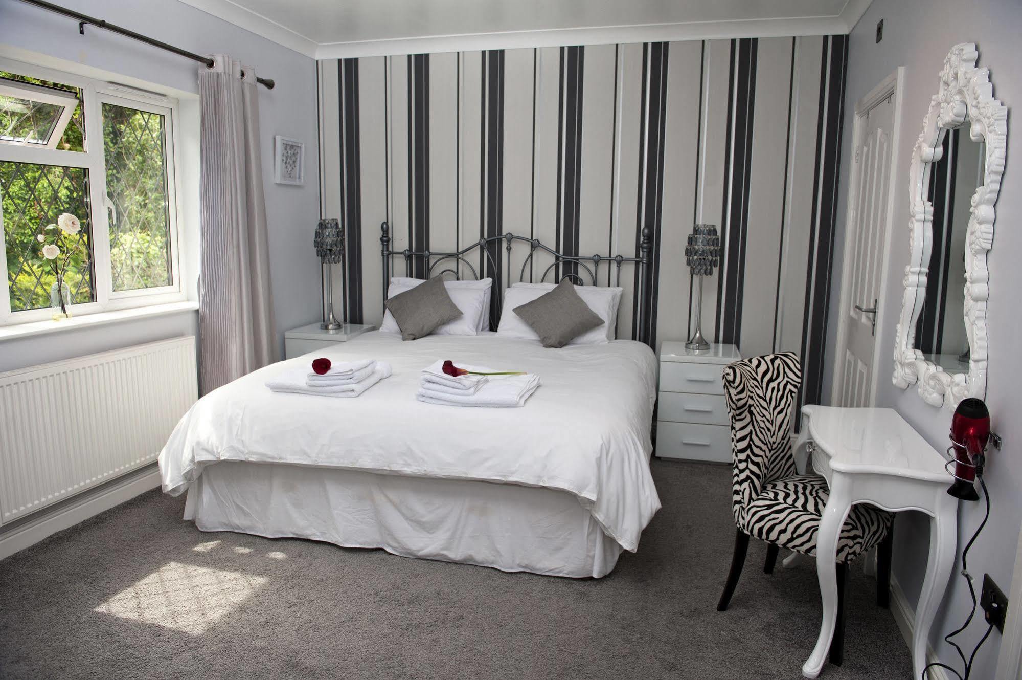 لاندودنو Ashbrook Bed And Breakfast المظهر الخارجي الصورة