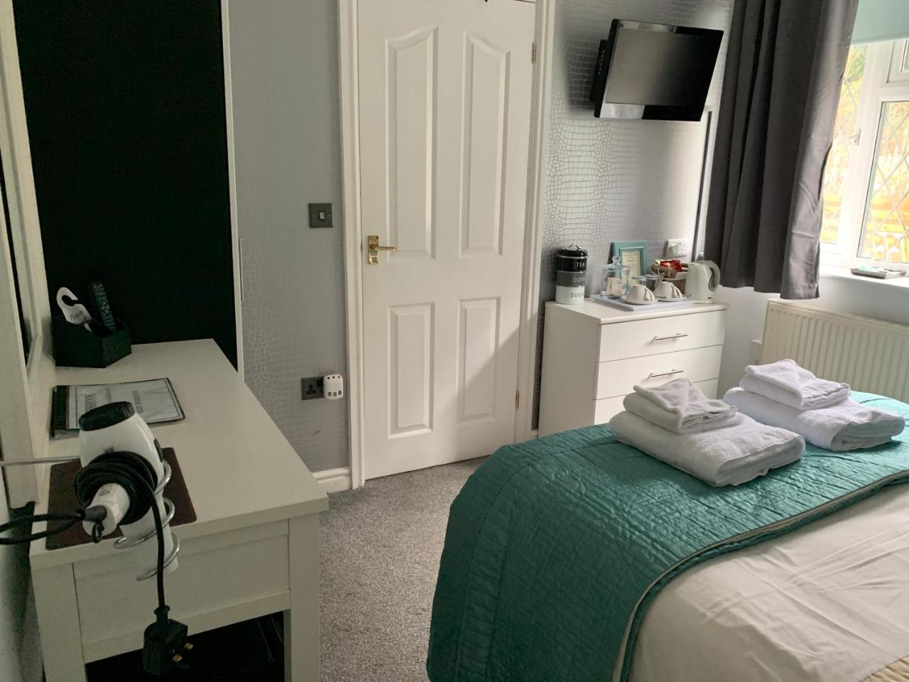لاندودنو Ashbrook Bed And Breakfast المظهر الخارجي الصورة