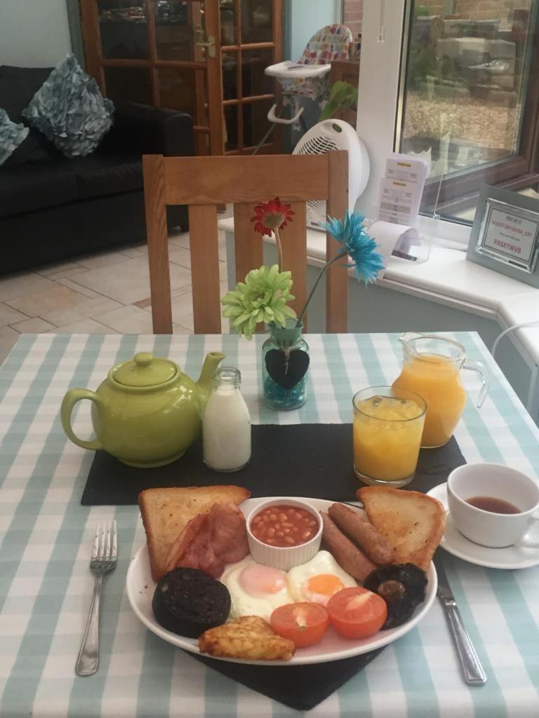 لاندودنو Ashbrook Bed And Breakfast المظهر الخارجي الصورة